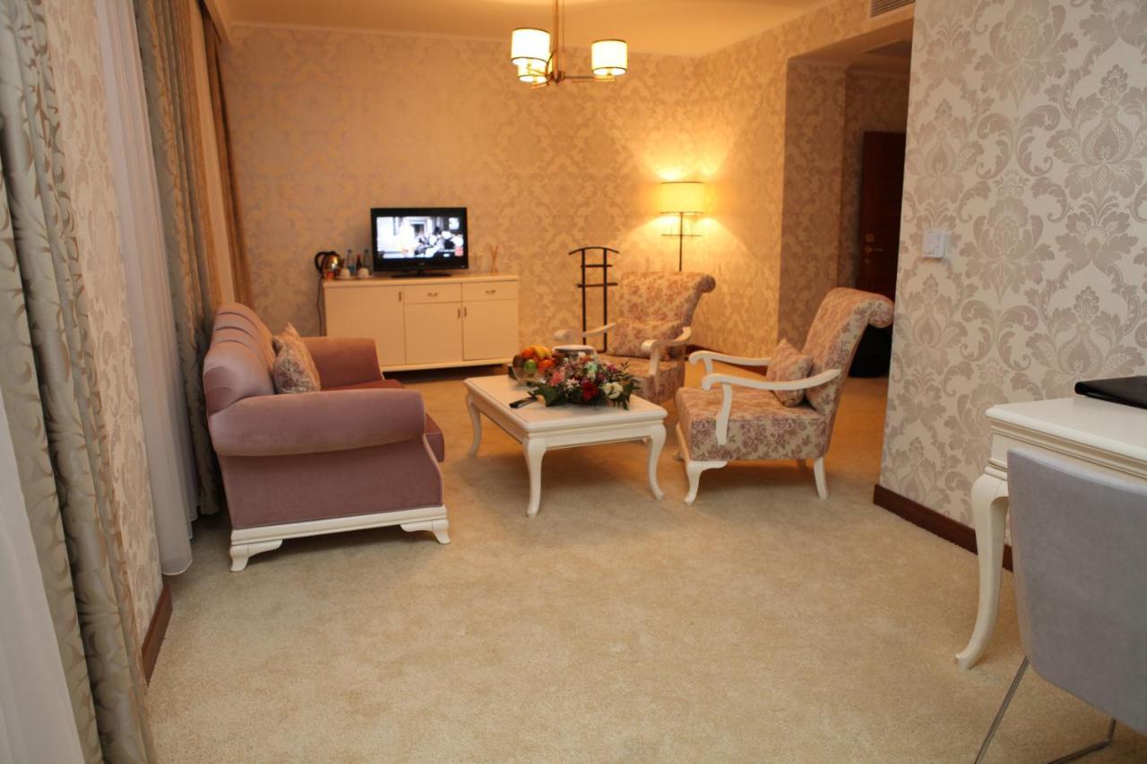 Vego Hotel ギャンジャ エクステリア 写真