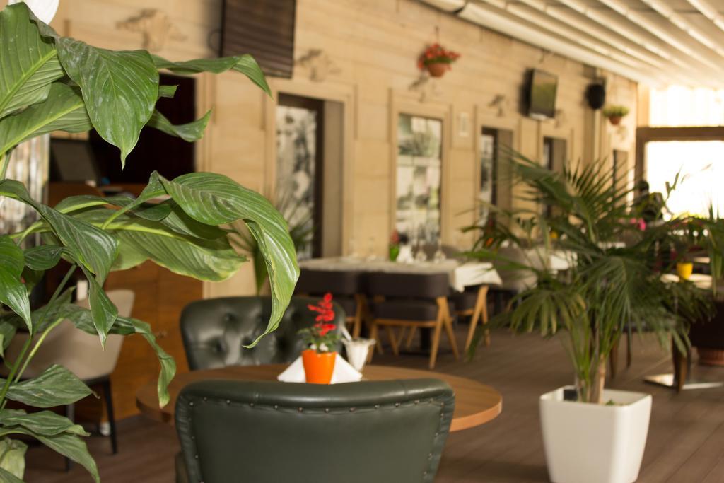 Vego Hotel ギャンジャ エクステリア 写真